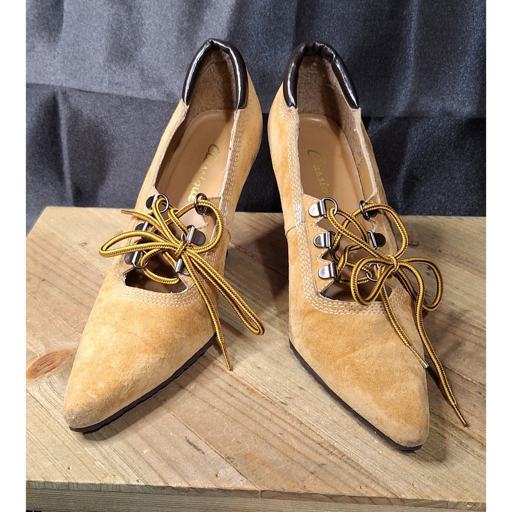 Vintage 1990s Classique Tan Suede Lace Up Pumps Pointed‎ Toe Stiletto Heels 7M